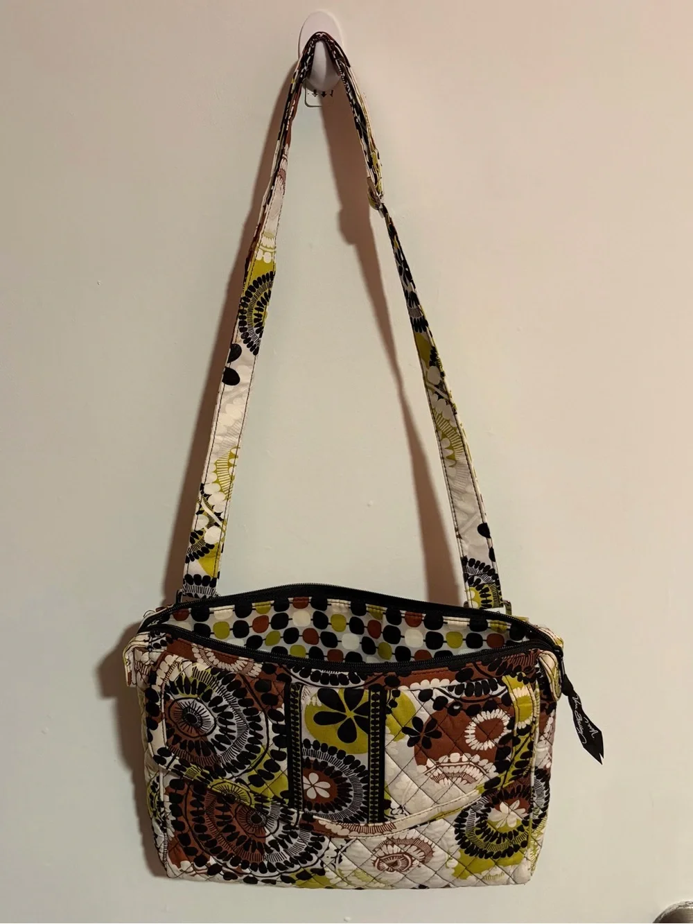 Vera Bradley Quilted Cocoa Moss Tablet Hipster Messenger Bag